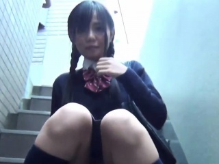 Asian schoolgirls upskirt