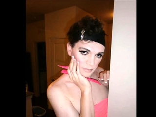 Sissy Femmeboi Nikii getting ready for daddy