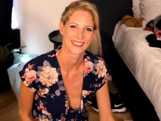 DownBlouse Jerk - leah toy for daddy
