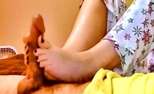 Girl Footjob Powerful Double Cumshot