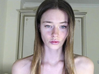 Amateur Webcam Teen Masturbates And Teases