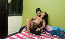 Juicy 18 Year Old Skinny Desi Girlfriend Sex