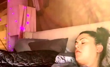 Amateur brunette ariana marie solo toying