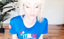 Blonde teen climaxes fingering and using toy in hd