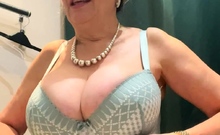 Big boobs milf masturbates with her dildo