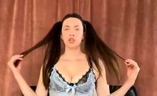 Big boob brunette masturbates on webcam